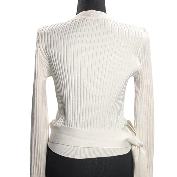 BTFBM Wrap V-Neck Cropped Sweater White Ribbed Knit Long Sleeve Women’s L - Picture 3 of 16